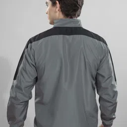 sport sun Men Printed Sports Jacket image 4