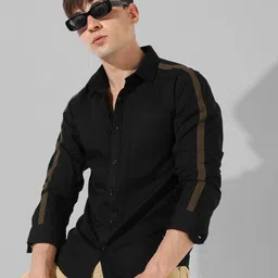 Men Regular Fit Checkered Spread Collar Casual Shirt-image-42