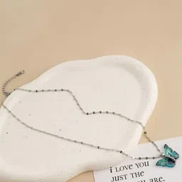 DIVASTRI Silver-Plated Animal Shaped Pendants with Chains image 4