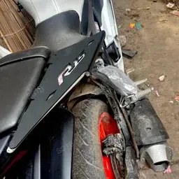 aqrin R15 V4 M Tail Guard Grab RailL Bike Crash Guard image 4