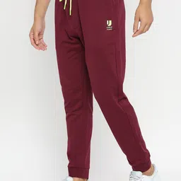 Underjeans by Spykar Men Maroon Solid Joggers image 3