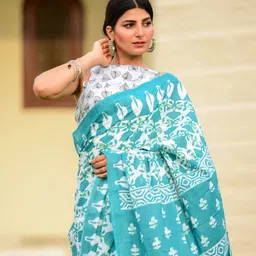 clothonus Floral Pure Cotton Block Print Saree image 3