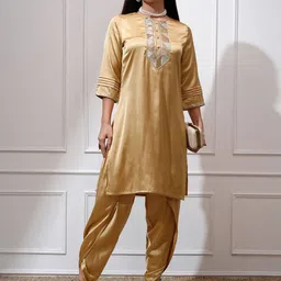 Vishudh Geometric Yoke Design Embroidered Sequinned Kurta with Dhoti Pants-image-46