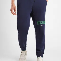 Reebok Men Cl Var Ft Printed Pure Cotton Joggers-picture-39