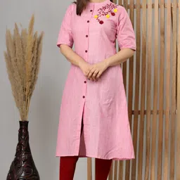 heartloom Women Embroidered Pure Cotton A-line Kurta image 3