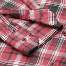 instafab plus Men Regular Fit Solid Spread Collar Casual Shirt image 3