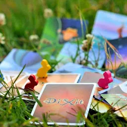 al atash Dixit Imaginative Storytelling Board Game, Multiple Award-Winning Family Game Party & Fun Board Game image 2