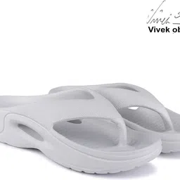 bersache Men Flip Flops image 1