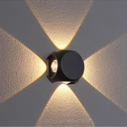 shetra Wallchiere Wall Lamp With Bulb image 2