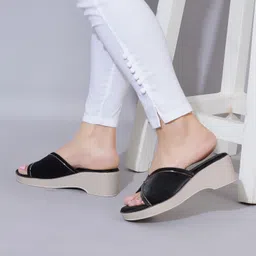 shoetopia Women Wedges Sandal image 2