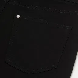H&M Men Black Solid Skinny Jeans image 2