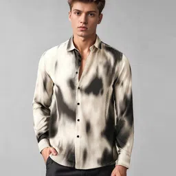 metronaut Men Regular Fit Printed Spread Collar Casual Shirt-picture-11
