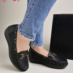 shoetopia Loafers For Women image 1