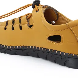 knoos Men Sandal image 3