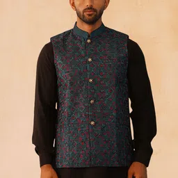 jompers Men Embroidered Nehru Jacket image 4
