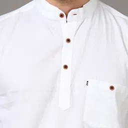 tallwalker Men Solid Pure Cotton Straight Kurta image 5