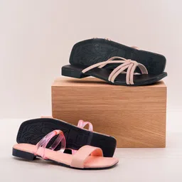 sayera Women Flats Sandal image 4