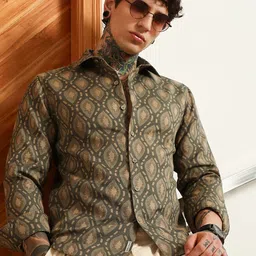 Campus Sutra Men Comfort Fit Ethnic Motifs Printed Spread Collar Cotton Casual Shirt-image-0