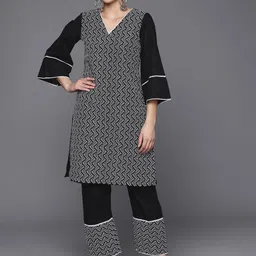Inddus Floral Embroidered Chikankari Regular Thread Work Kurta with Palazzos-image-37