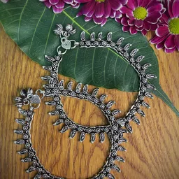 Digital Dress Room Silver-Plated Oxidised German Ghungroo Anklet image 3