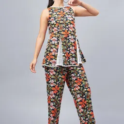 WineRed Printed Cotton Schiffli Tunic With Palazzos image 4