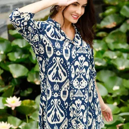 GoSriKi Printed Mandarin Collar Tunic With Palazzo image 2