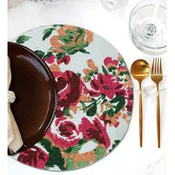 ana anaRoseRedroundx2 image 1