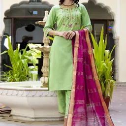 VredeVogel Floral Embroidered Round Neck Regular Straight Kurta With Trouser With Dupatta-picture-17
