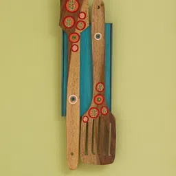 ExclusiveLane Brown & Turquoise Blue Spatulas Mango Pine Wooden Wall Hanging-image-72