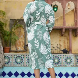 SANSKRUTIHOMES Women Green & White Printed Knee-Length Cotton Bath Robe image 5