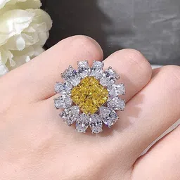 Designs & You Silver-Plated American Diamond Crushed Ice Cut Floral Ring image 4