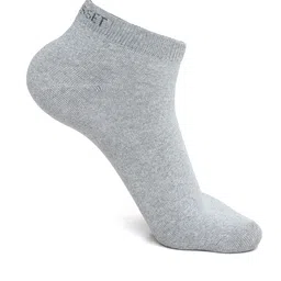CRUSSET Men Pack of 3 Assorted Cotton Ankle-Length Socks image 4