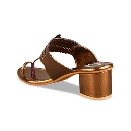 Shoetopia Textured One Toe Block Heels image 3