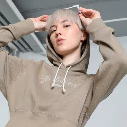 puma CLASSICS Women's Relaxed Fit Hoodie image 3