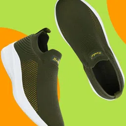 HIROLAS Men Slip-On Walking Shoes image 1