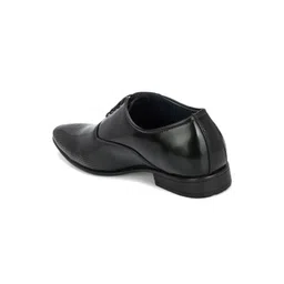 INVICTUS Men Perforated Comfort Fit Formal Oxfords image 2