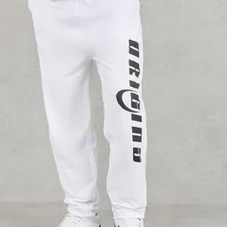 Styli Men Typography Placement Print Oversized Terry Joggers-picture-27