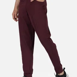 IMPERATIVE Men Maroon Regular Fit Rapid Dry Solid Joggers image 3