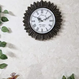Brown Colour Engineered Wood Distress Finish Sun Flower Wall Clock-image-39