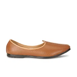 Bata Men Brown Textured Leather Mojaris image 2