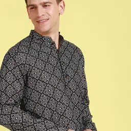 here&now x sanwara Sanwara Ethnic Motifs Printed Mandarin Collar Cotton Kurta image 5