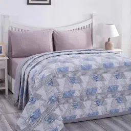 Blue Cotton 120 Room Temperature Double Bed Quilt by Maspar-picture-10