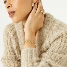 Accessorize London Women Gold Star Station Bracelet image 4