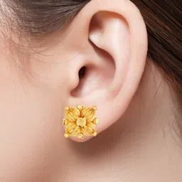 Joyalukkas 22KT Gold Stud Earrings- 2.15 gm image 5