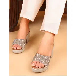 Carlton London Gold Womens Embellished Platform Block Sandal Heels-picture-18