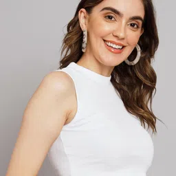 GUTI Pack Of 2 Ribbed Sleeveless Casual Crop Tops image 3