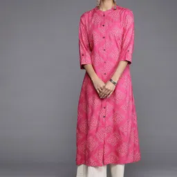 Varanga Women Ethnic Motifs Printed Block Print Kurta-picture-39
