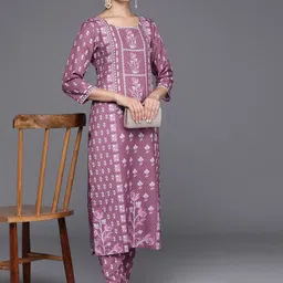 KALINI Ethnic Motifs Printed Straight Kurta with Trousers image 5