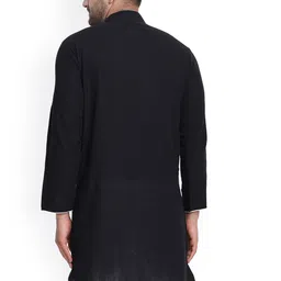 Enciger Men Black Flared Sleeves Thread Work Handloom Kurta image 4