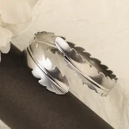 DressBerry Silver-Toned Silver-Plated Armlet Bracelet-image-7